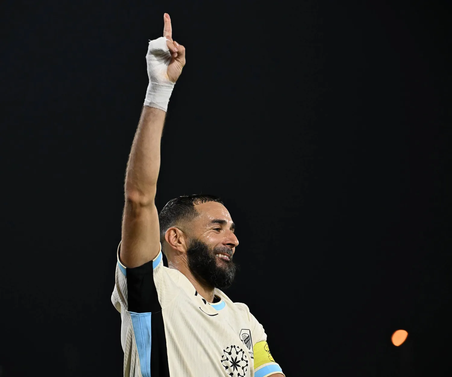 بنزيمة: سأكون كاذباً لو قلت إنني لا أريد اللعب في كأس العالم