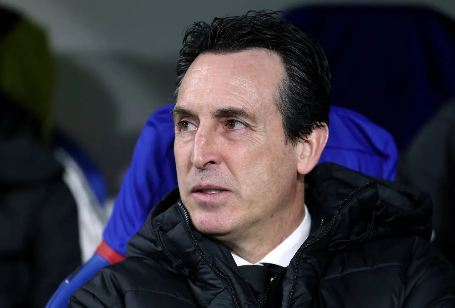 أوناي إيمري المدير الفني لفريق أستون فيلا الإنجليزي (رويترز)