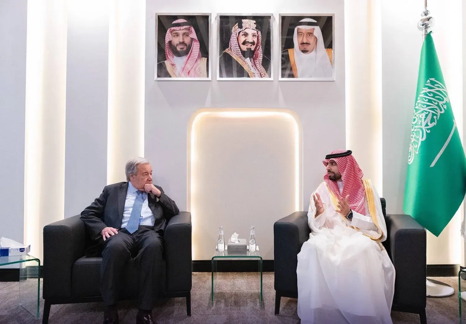 Mühendis Ahmed es-Suveyyan ve Antonio Guterres, (DGA)