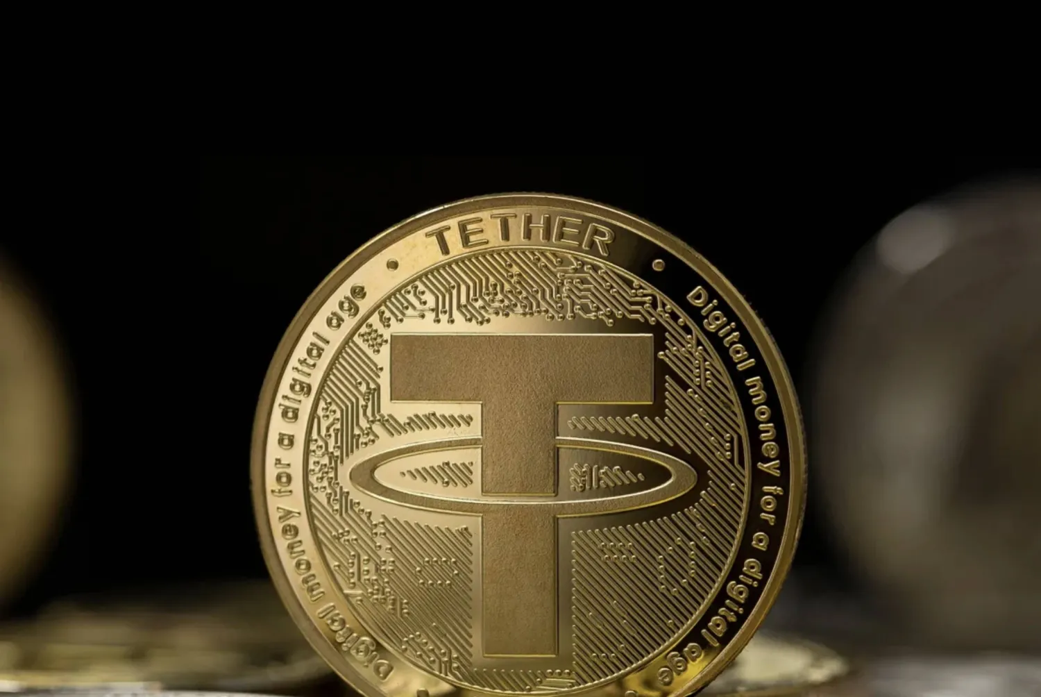 يتضمن عرض «تيثر» الاستحواذ على حصة شركة «إكسور» القابضة في يوفنتوس (تيثر)