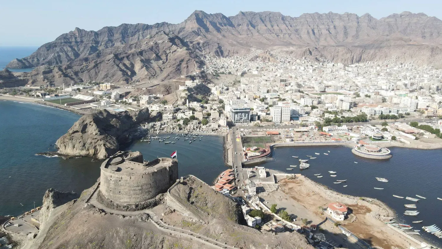 Yemen'in geçici başkenti Aden, (Reuters)