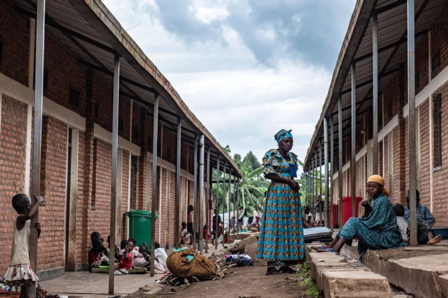 مواطنون من الكونغو الديمقراطية فروا من القتال إلى منطقة آمنة (أ.ف.ب)