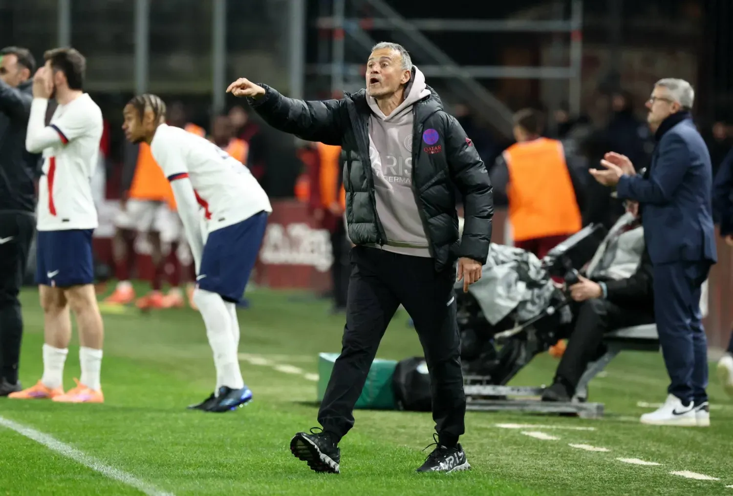 Paris Saint-Germain'in teknik direktörü Luis Enrique (Reuters)