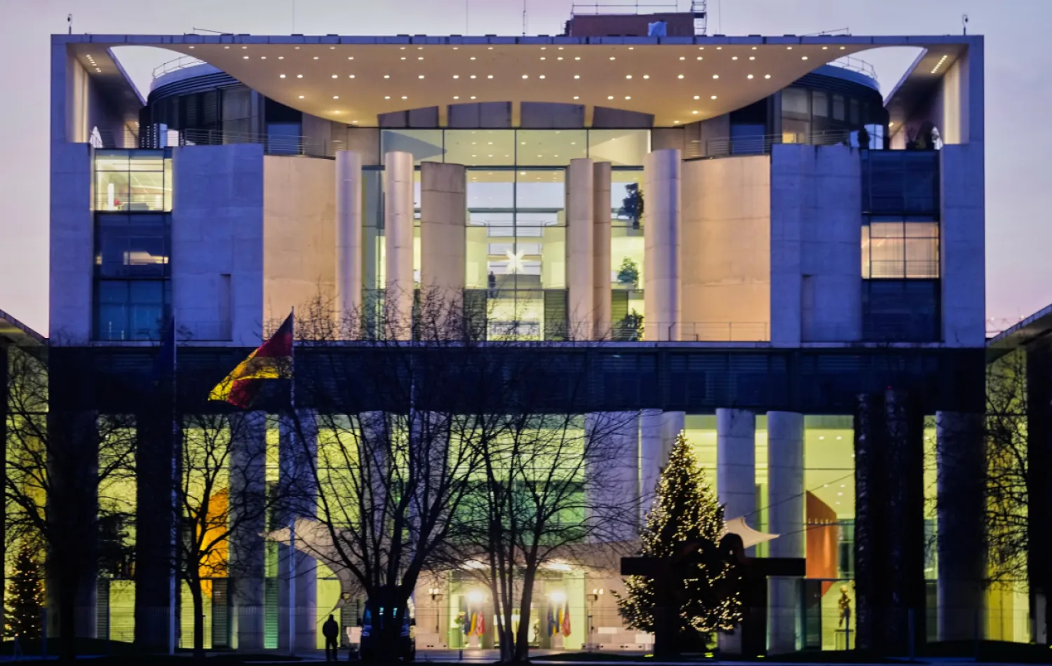 The chancellory is pictured during talks between representatives of the US and Ukraine in Berlin, Germany, Sunday, Dec. 14, 2025. (AP Photo/Markus Schreiber)