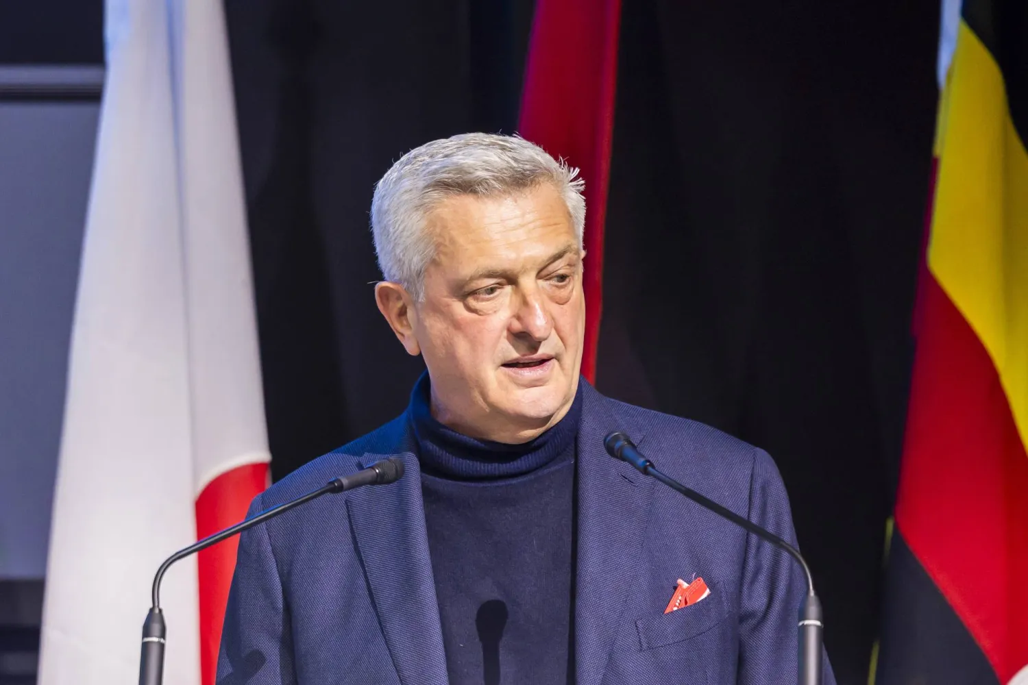 المفوض السامي للأمم المتحدة لشؤون اللاجئين فيليبو غراندي يدلي ببيانه خلال افتتاح المنتدى العالمي لاستعراض التقدم المحرز الذي أجرته المفوضية السامية للأمم المتحدة لشؤون اللاجئين... في جنيف بسويسرا 15 ديسمبر 2025 (إ.ب.أ)