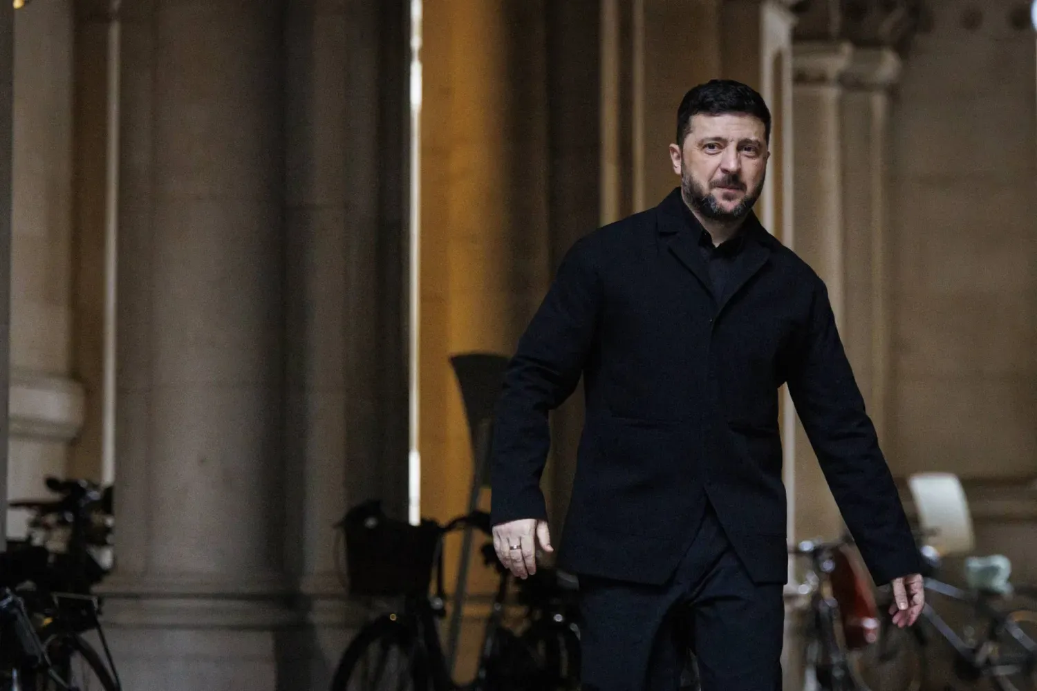 Ukrayna Cumhurbaşkanı Volodimir Zelenskiy Londra'da (Arşiv- EPA)