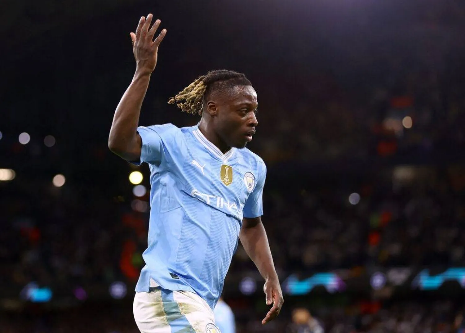 البلجيكي جيريمي دوكو يغيب عن مان سيتي للإصابة (رويترز)