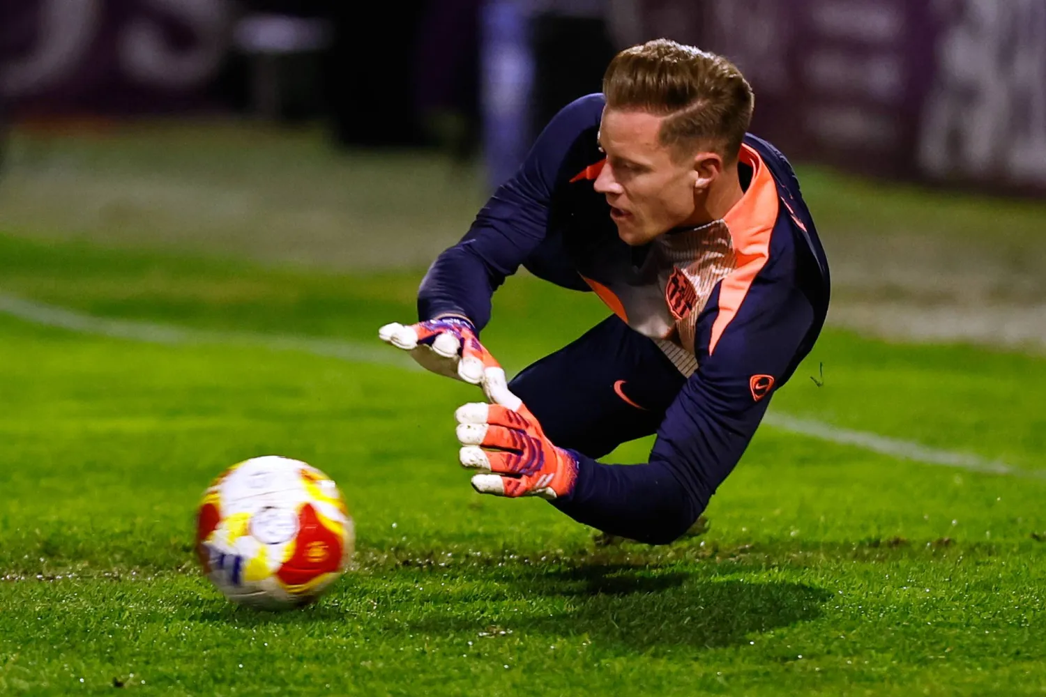 مارك أندريه تير شتيغن (أ.ب)