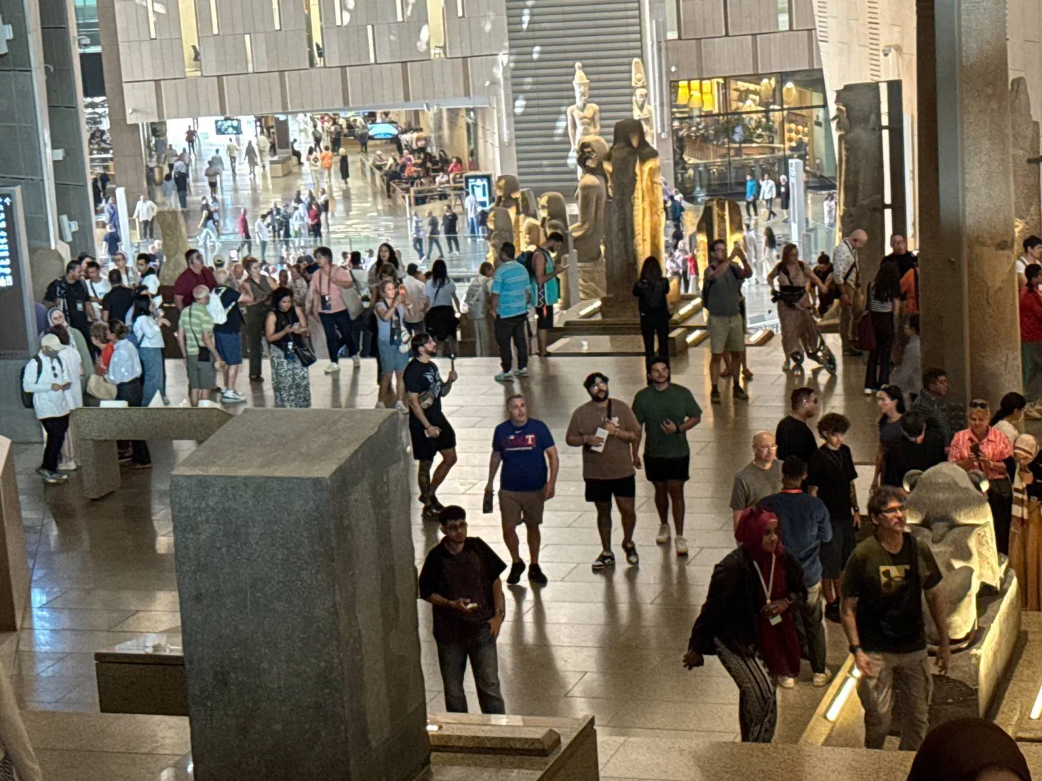 المتحف المصري الكبير اجتذب عدداً كبيراً من السائحين (الشرق الأوسط)