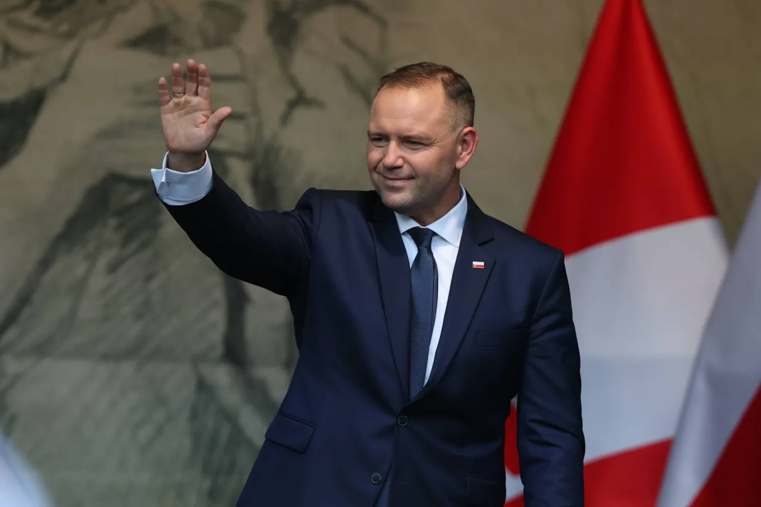 Polish President Karol Nawrocki (C) attends the ceremony marking the 86th anniversary of the outbreak of World War II in Wielun, central Poland, 01 September 2025. EPA/Marian Zubrzycki POLAND OUT