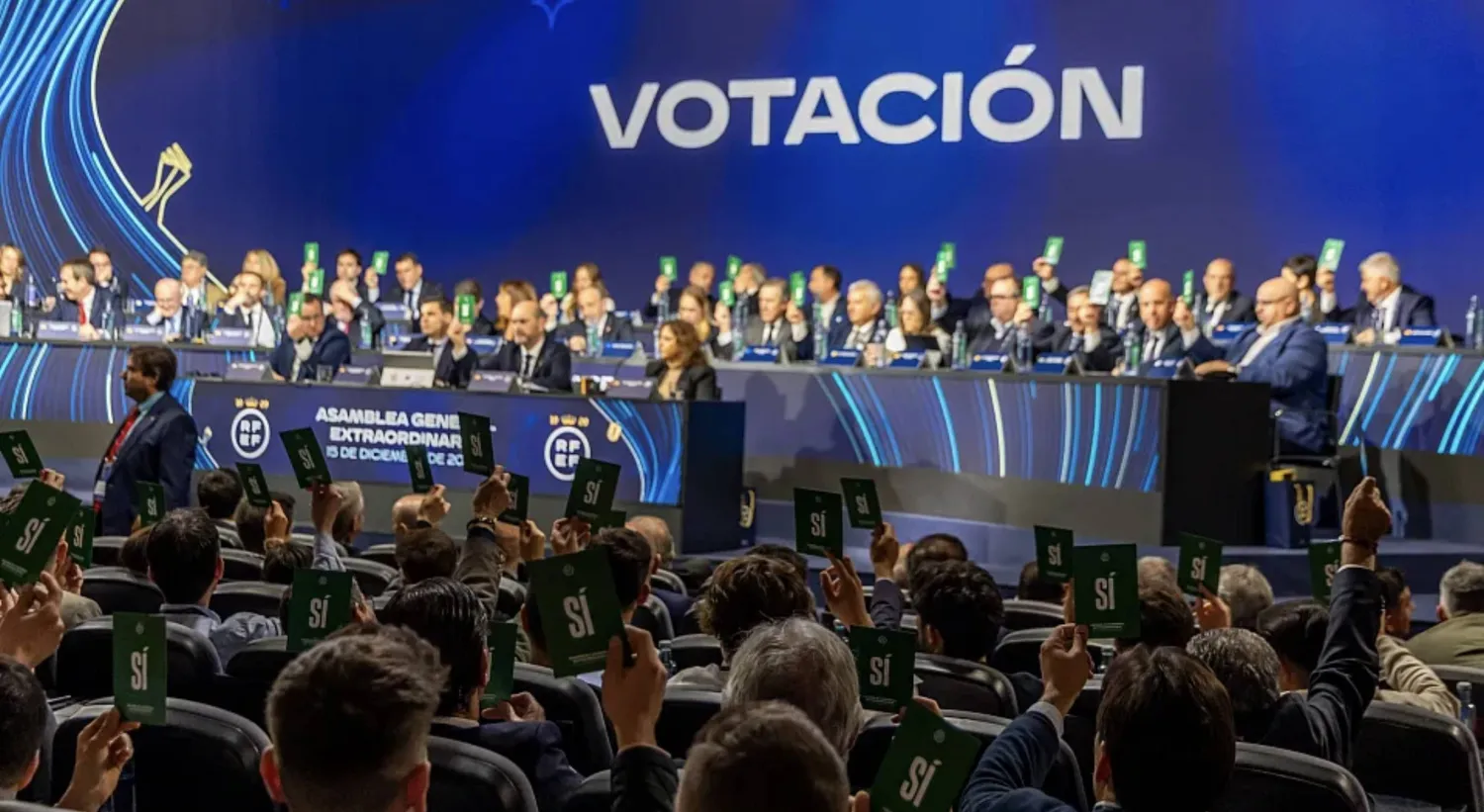 جانب من اجتماع الجمعية العمومية للاتحاد الإسباني (الاتحاد الإسباني)