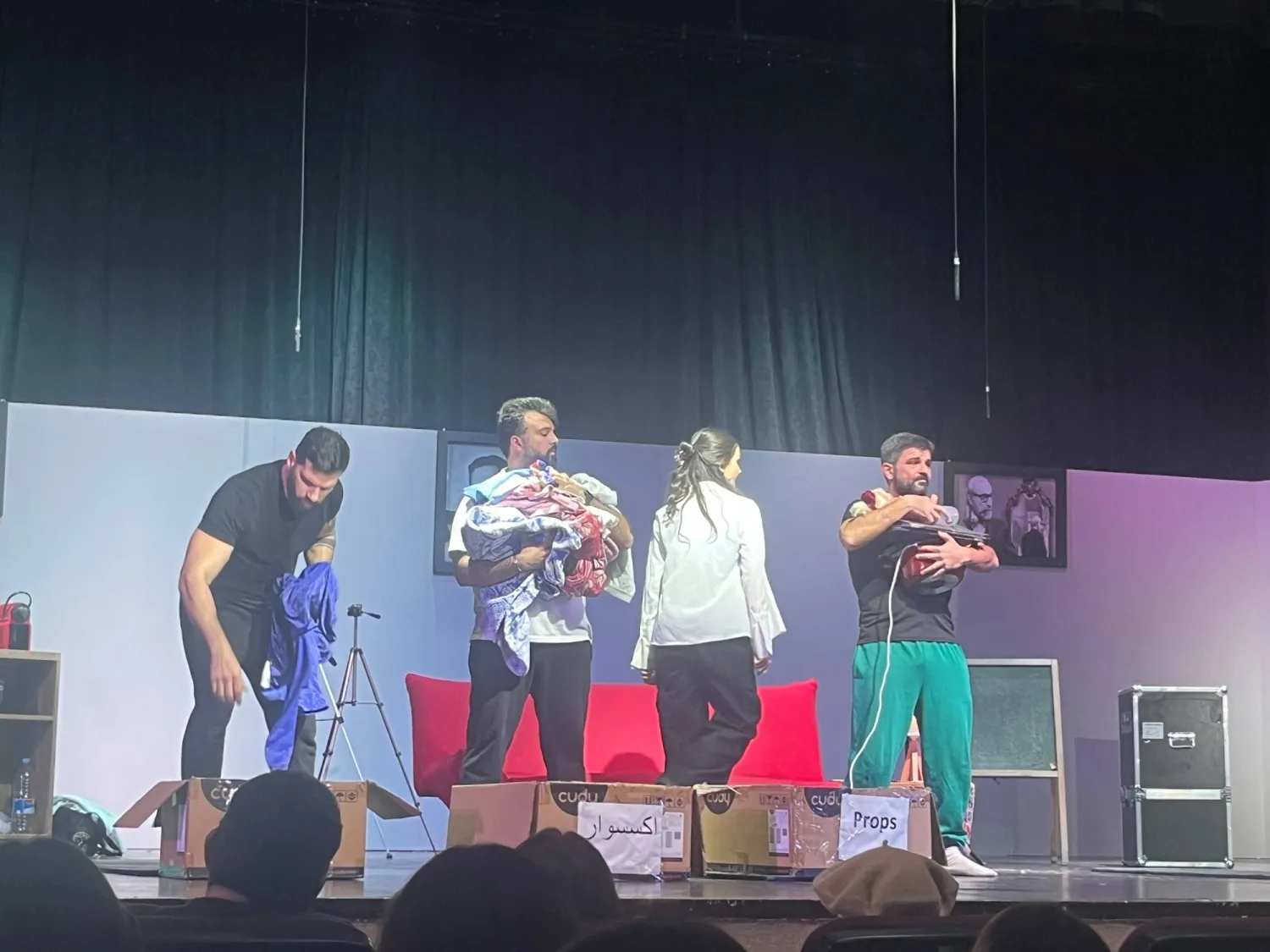 المجتمع الذكوري والتحدّيات بين المرأة والرجل (الشرق الأوسط)