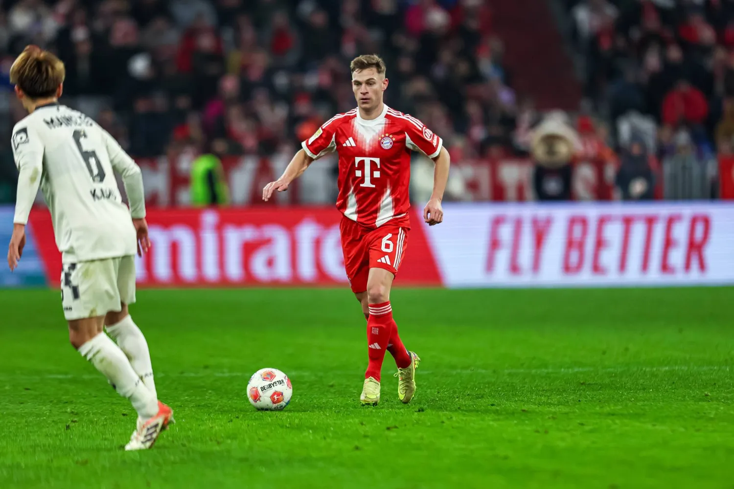 جوشوا كيميتش خارج تشكيلة بايرن (إ.ب.أ)