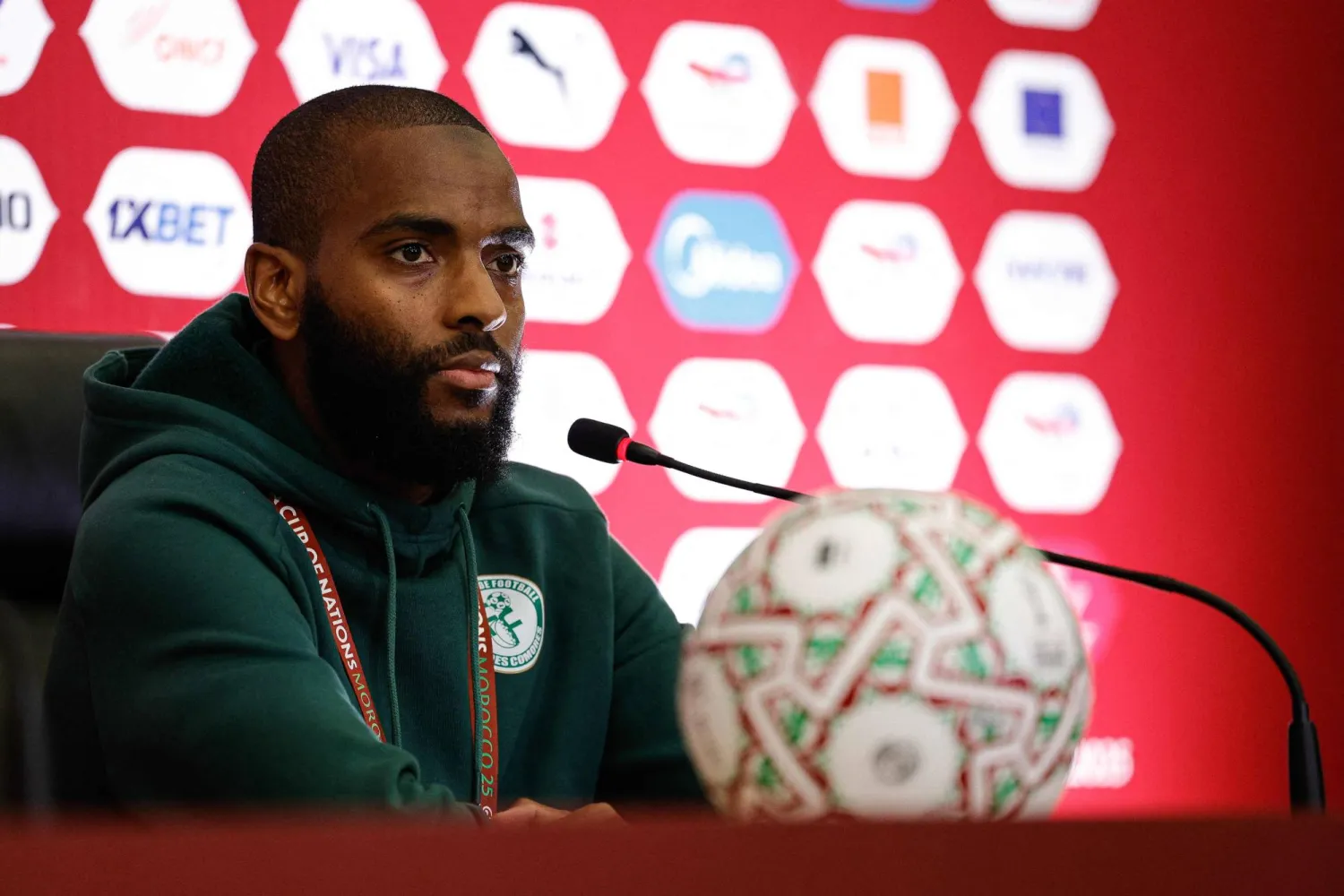 يوسف مشانغاما لاعب منتخب جزر القمر (أ.ف.ب)