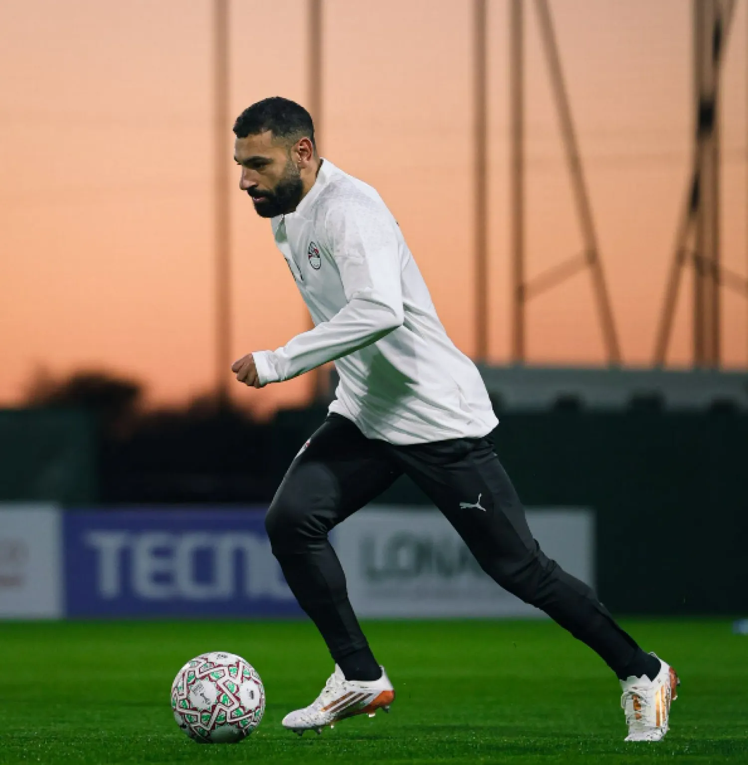 صلاح من تدريبات المنتخب الأخيرة (المنتخب المصري - إكس)