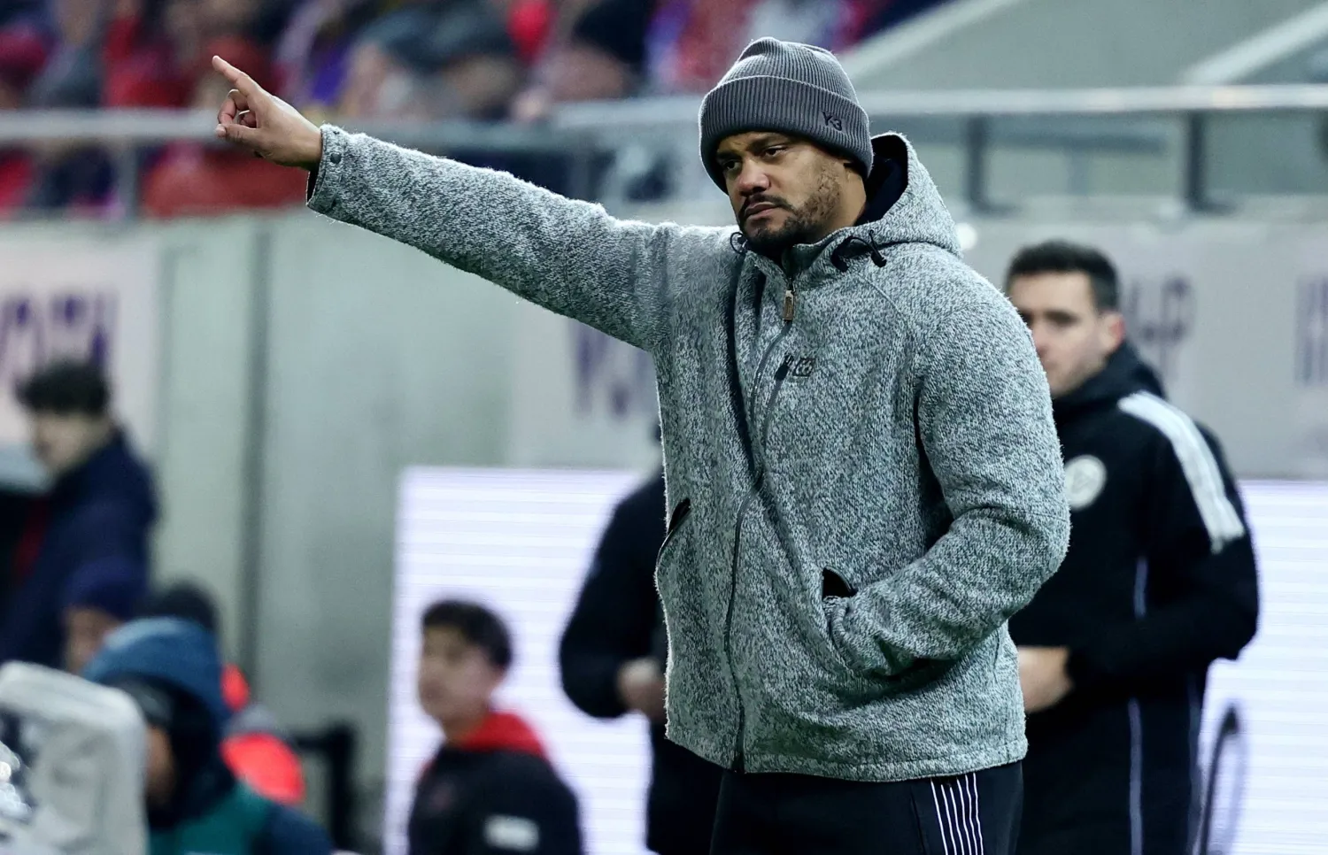 البلجيكي فينسن كومباني المدير الفني لفريق بايرن ميونيخ (إ.ب.أ)