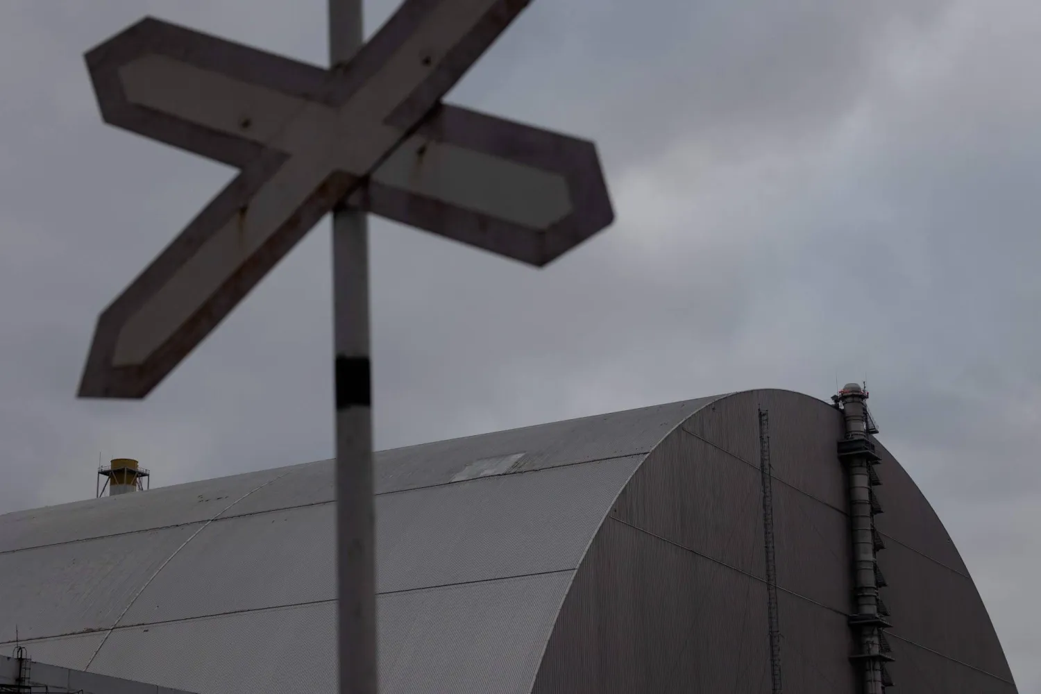 محطّة تشيرنوبيل النووية التي توقّفت عن العمل راهناً في أوكرانيا (أ.ف.ب)