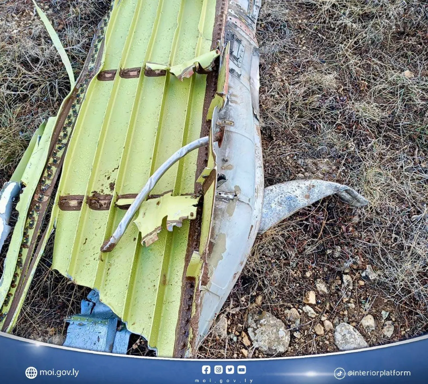 Haddad ve arkadaşlarını taşıyan talihsiz uçağın enkazından parçalar (Batı Libya İçişleri Bakanlığı)