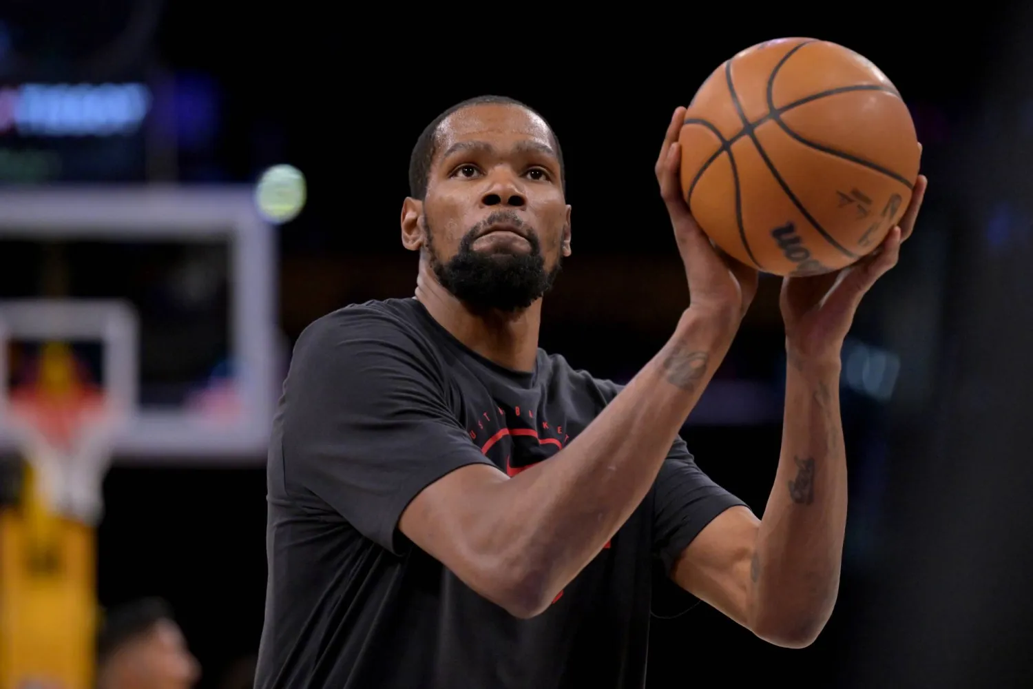 كيفن دورانت تألق في فوز روكتس على أرض ليكرز (أ.ب)