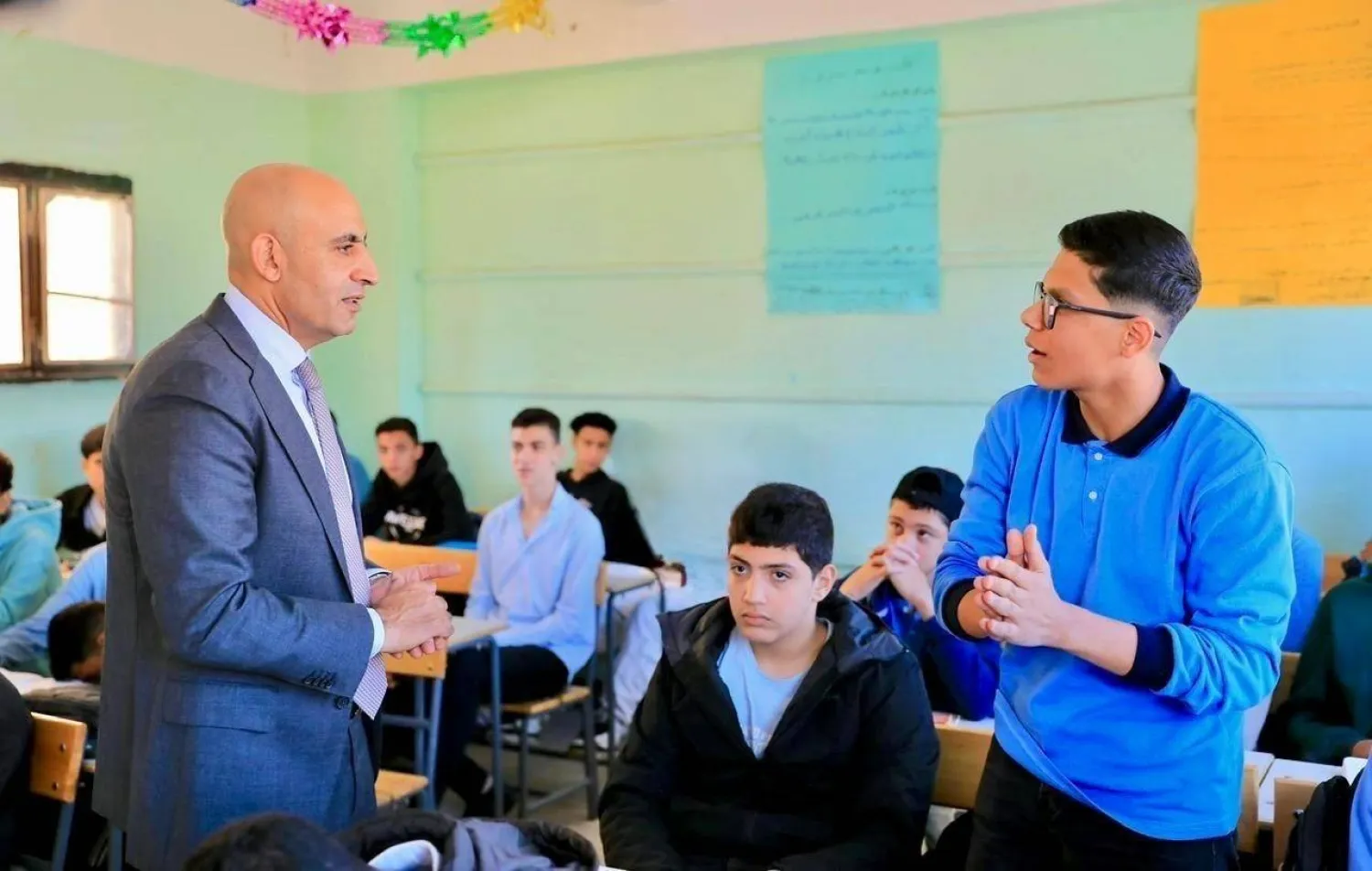 وزير التعليم المصري خلال تفقد مدرسة في محافظة كفر الشيخ الشهر الماضي (التربية والتعليم)