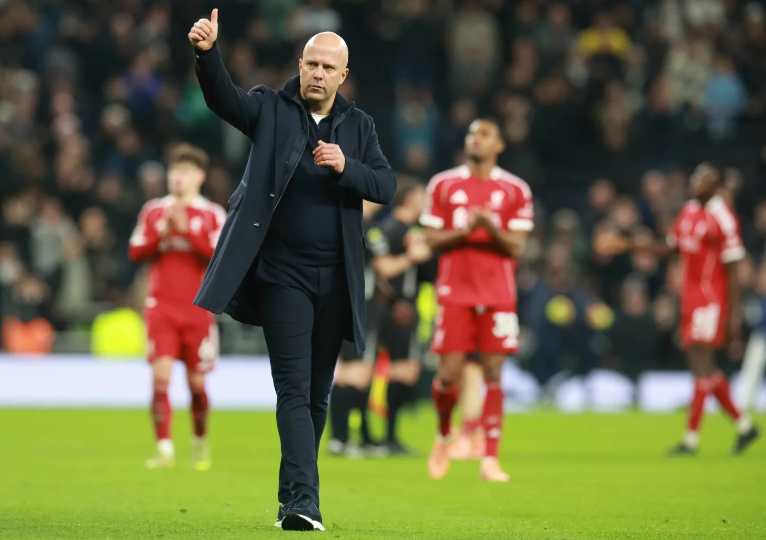 الهولندي أرني سلوت مدرب ليفربول (إ.ب.أ)