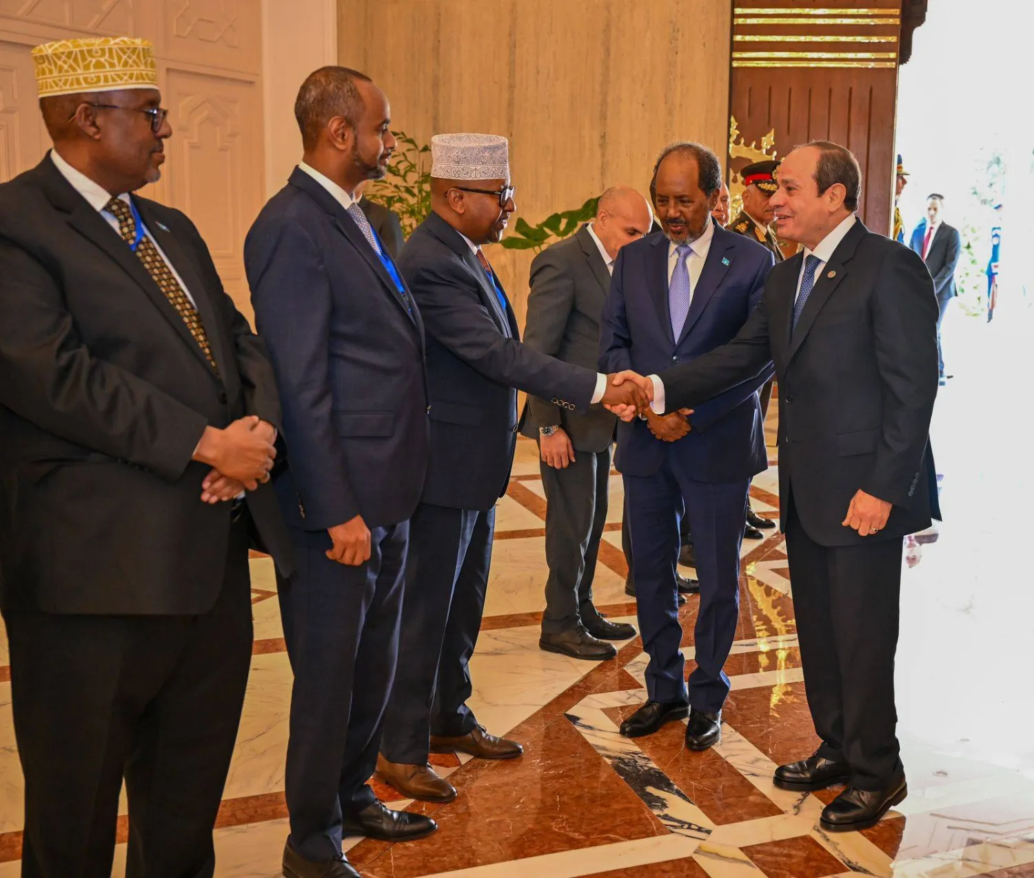 الرئيس المصري خلال استقباله نظيره الصومالي بالقاهرة في يناير الماضي (الرئاسة المصرية)