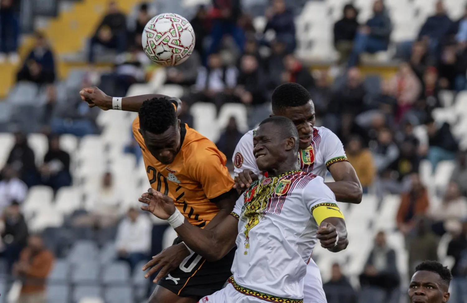 من المواجهة التي جمعت زامبيا وجزر القمر (إ.ب.أ)