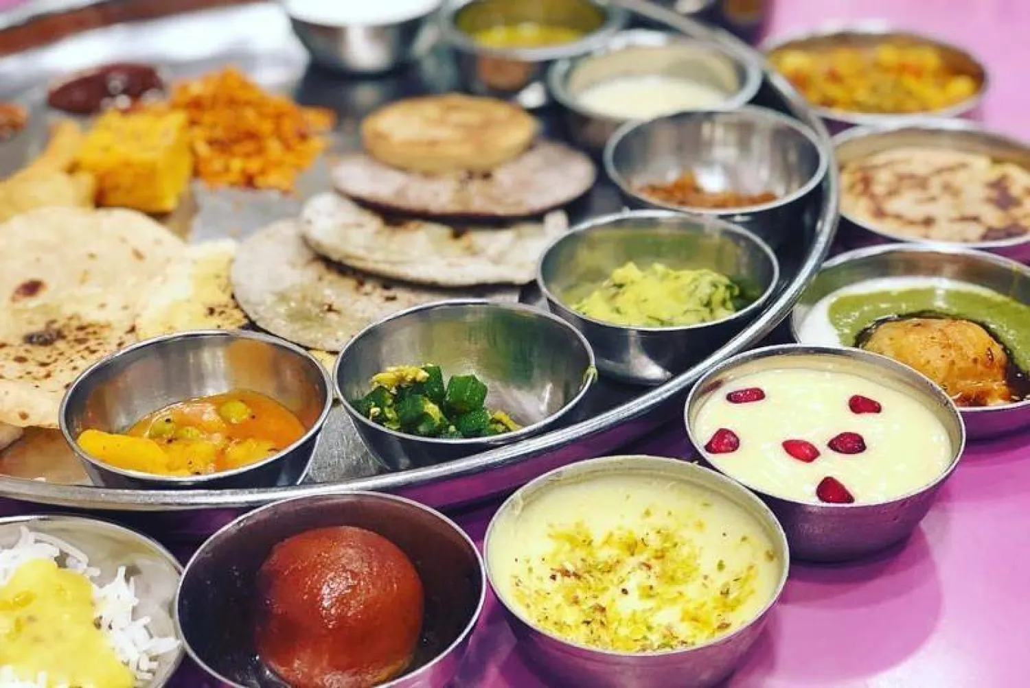 أطباق شعبية شهية (أفضل 50 مطعما) 