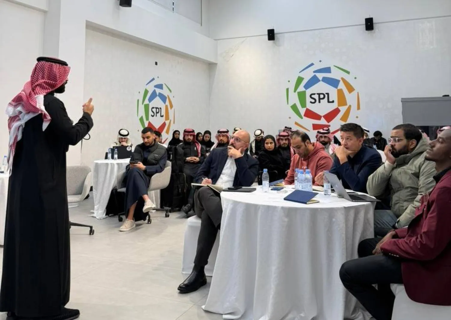 شهد الاجتماع مناقشة عدد من المحاور من أبرزها الجوانب التجارية والجانب الإعلامي (الدوري السعودي)