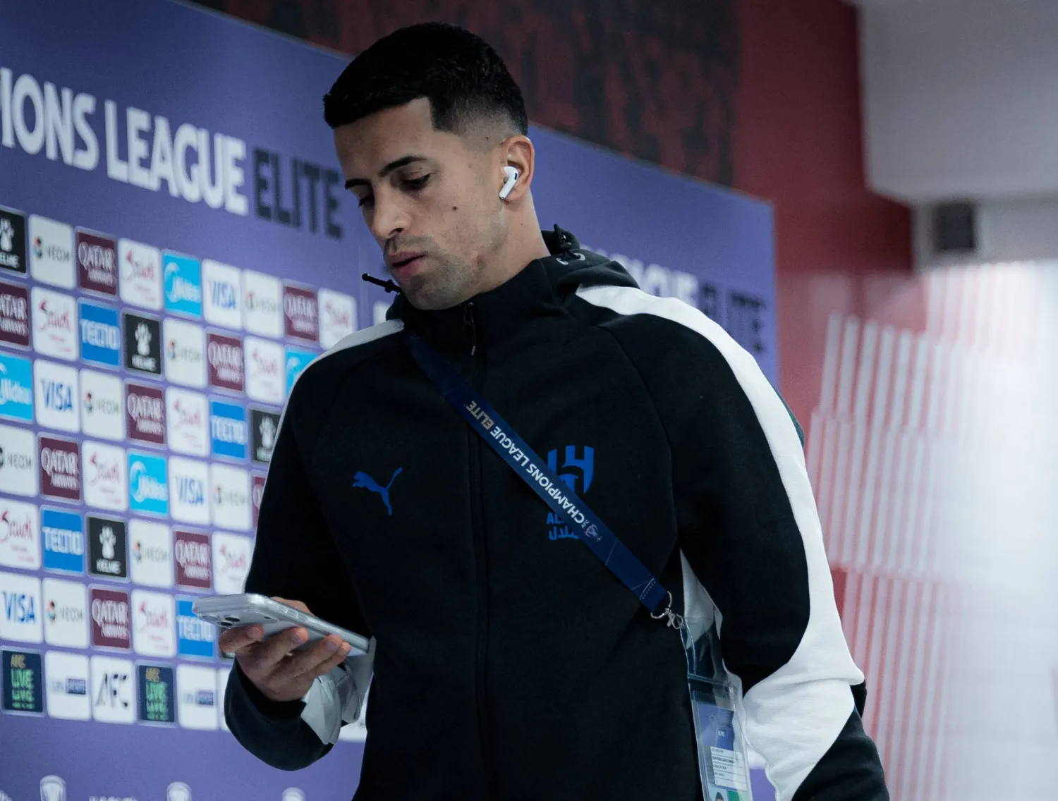 جواو كانسيلو قد يرحل عن صفوف الفريق بسبب القائمة (نادي الهلال) 