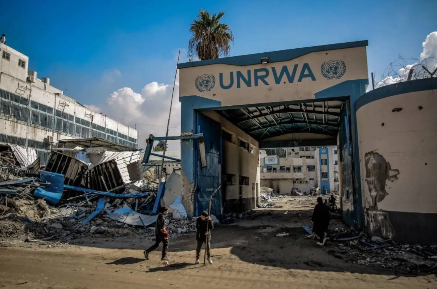 UNRWA center targeted by Israeli shelling in northern Gaza (DPA)
