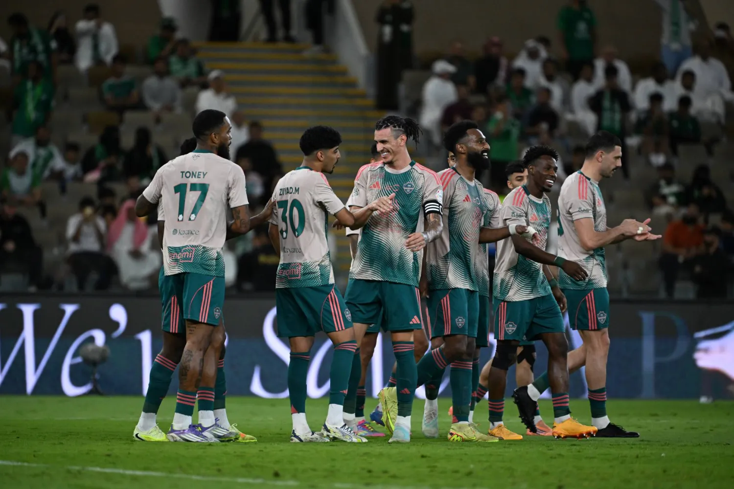 الأهلي استعاد نغمة انتصاراته بفوز ثمين أمام الفيحاء (تصوير: علي خمج)