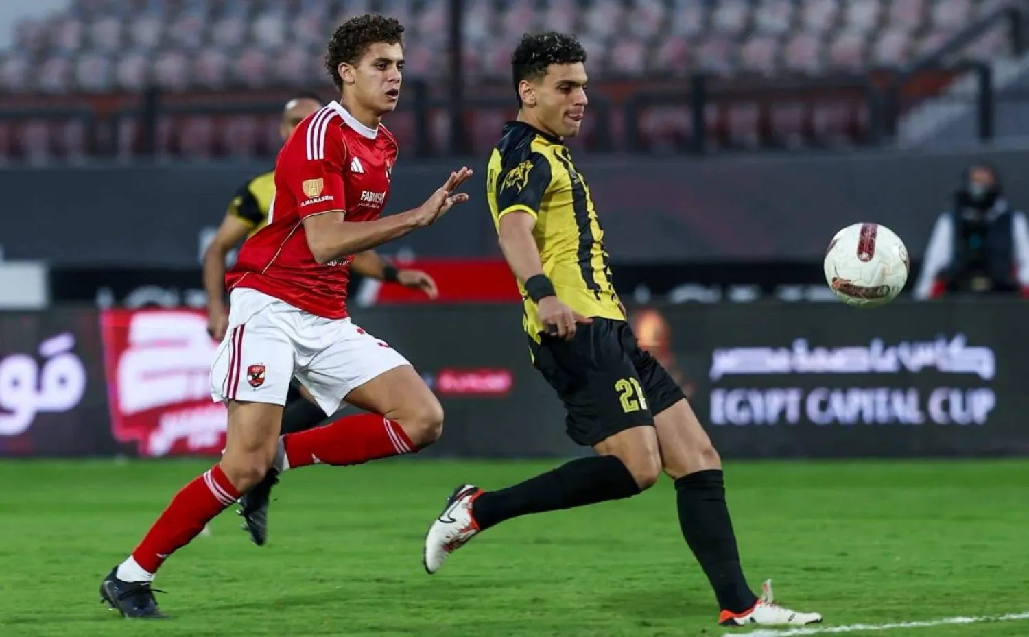 خسر الأهلي من المقاولون العرب بثلاثية (النادي الأهلي)