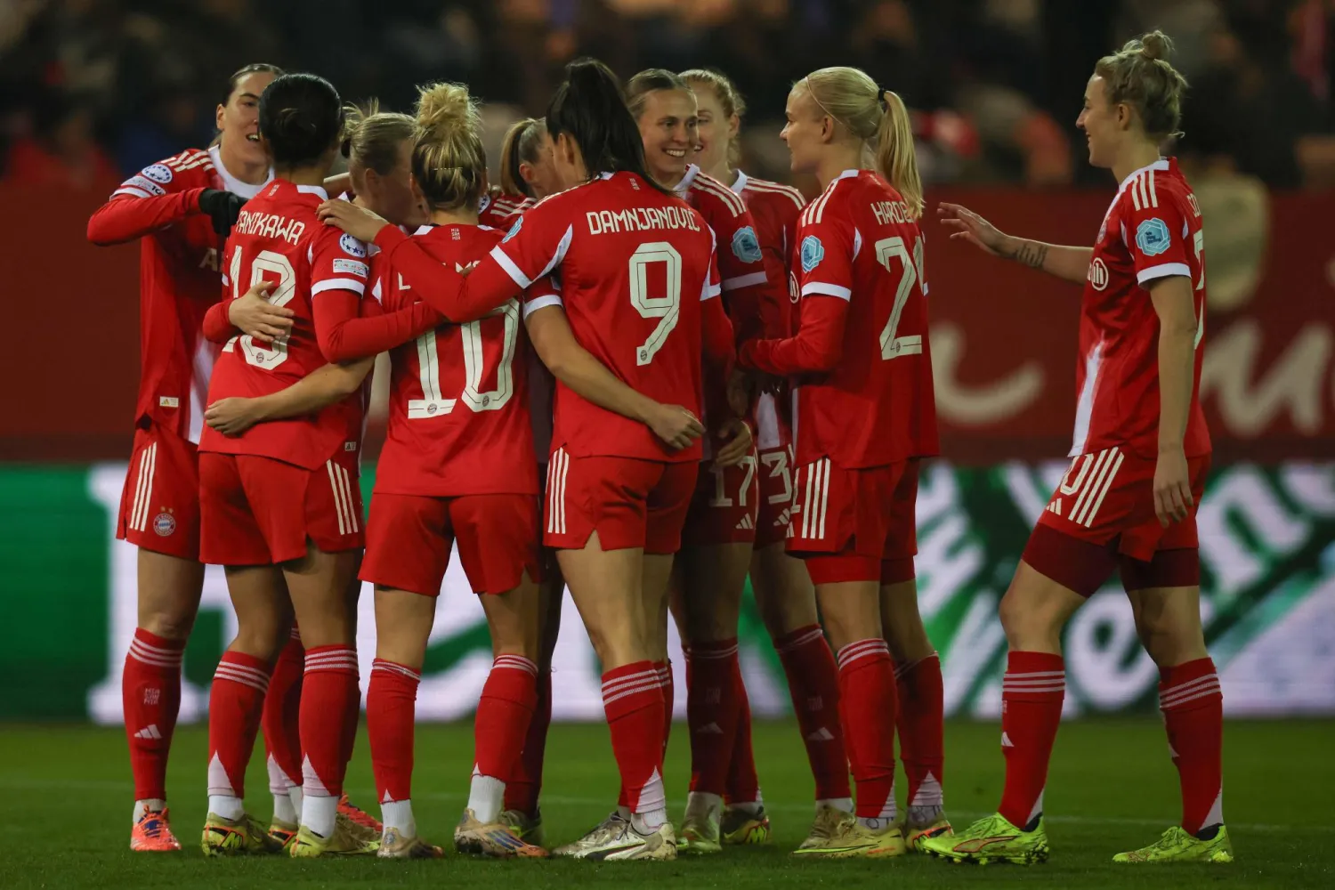 تشهد سوق الانتقالات الشتوية في الدوري الألماني لكرة القدم للسيدات نشاطاً استثنائياً هذا الموسم (أ.ف.ب)