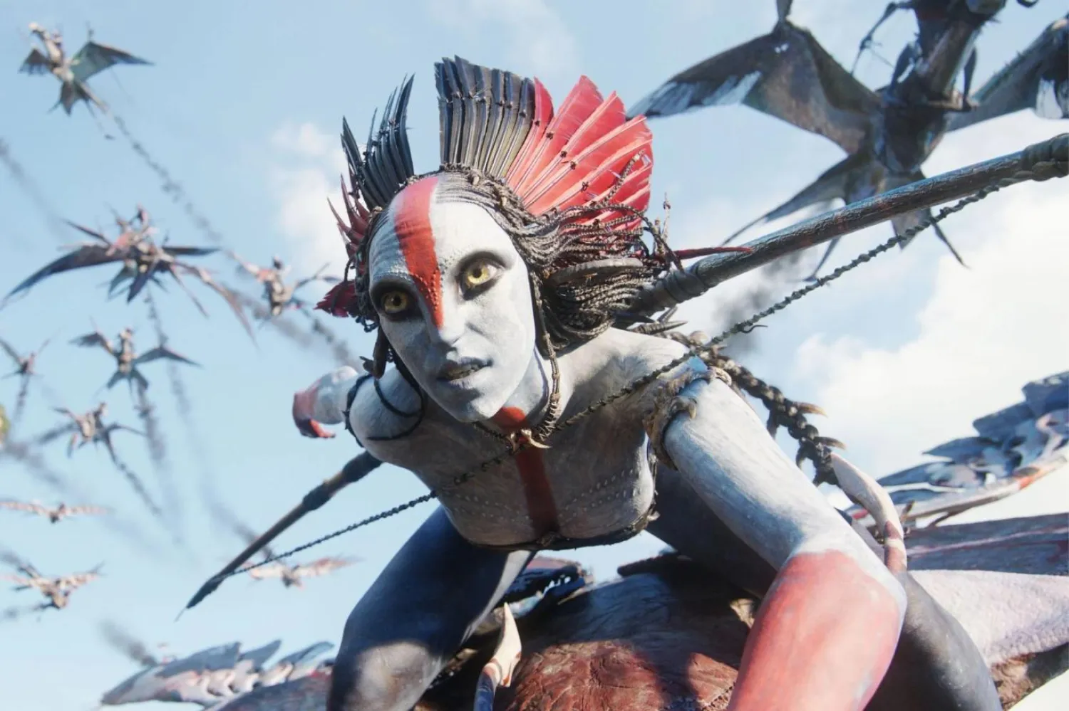 71 yaşındaki Kanadalı yönetmen James Cameron, Avatar: Ateş ve Kül'de izleyicileri farklı bir Na'vi kabilesiyle tanıştırıyor (20th Century Studios)