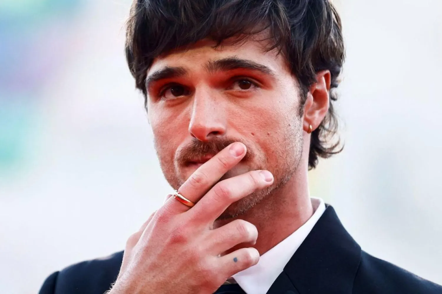 28 yaşındaki Avustralyalı yıldız Jacob Elordi, gençlik draması Euphoria'yla tanındıktan sonra Sofia Coppola imzalı Priscilla, Emerald Fennell'ın Saltburn ve Guillermo del Toro'nun yönettiği Frankenstein'da rol alarak başarısını pekiştirdi (Reuters)