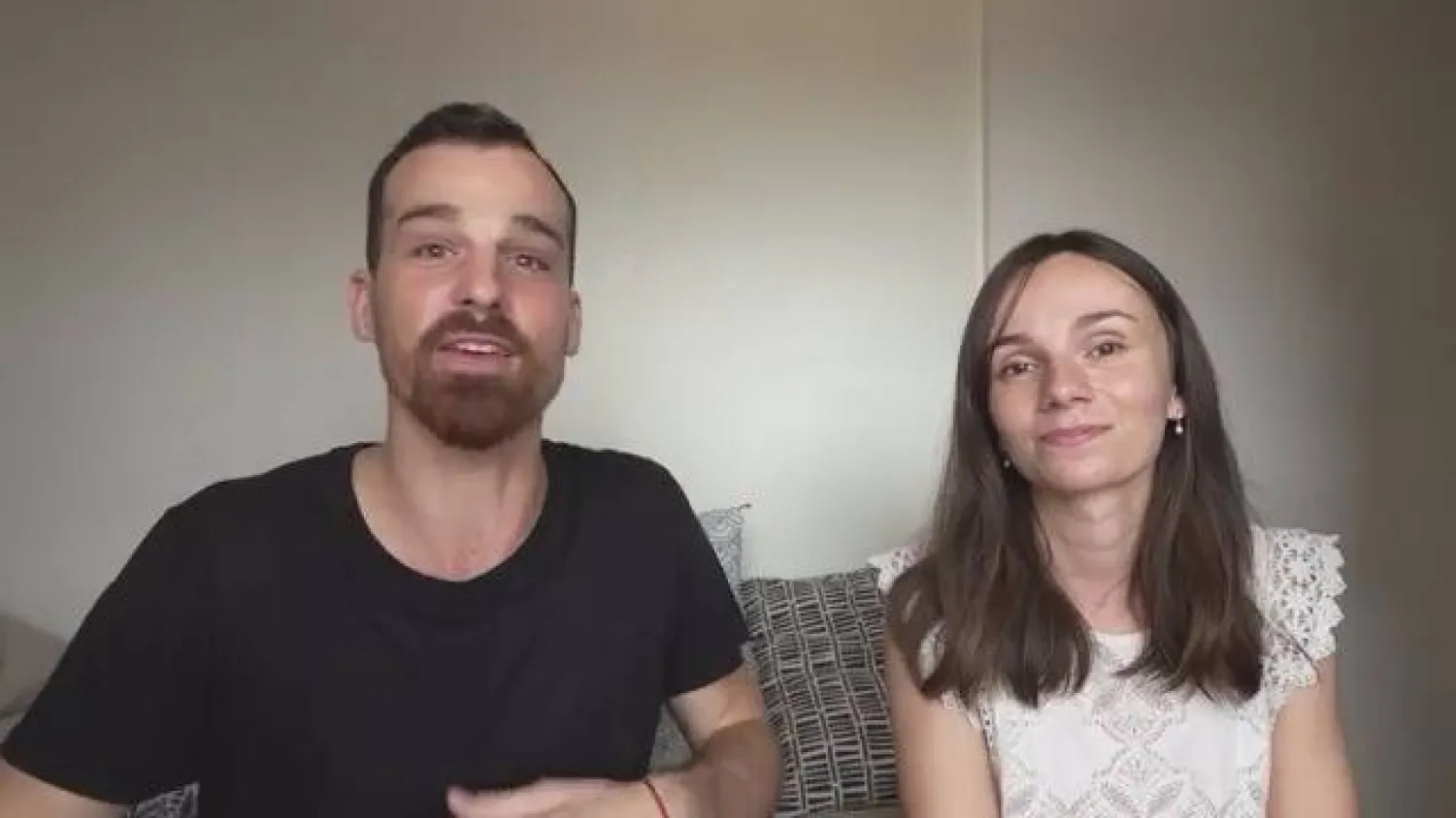 لينا وجيريمي (من فيديو نشراه على يوتيوب)