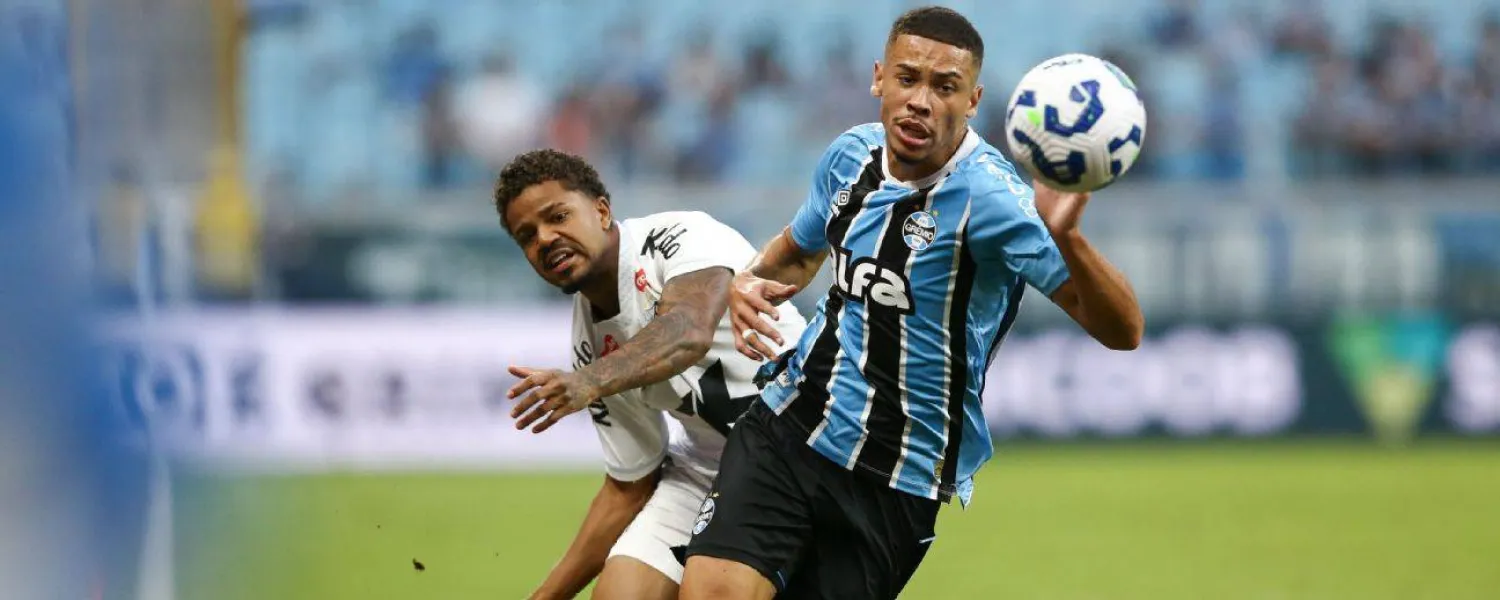 البرازيلي الشاب أليسون إدوارد (رويترز)