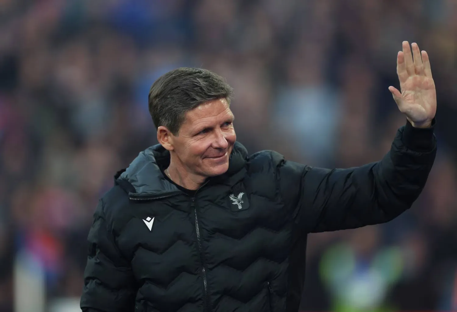  أوليفر غلاسنر مدرب كريستال بالاس (رويترز).