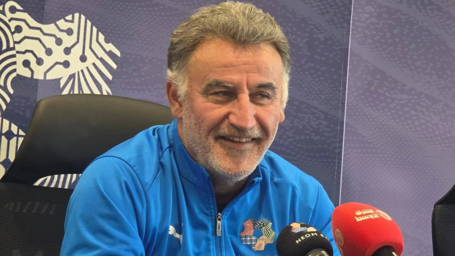 كريستوف غالتييه مدرب فريق نيوم (الشرق الأوسط)