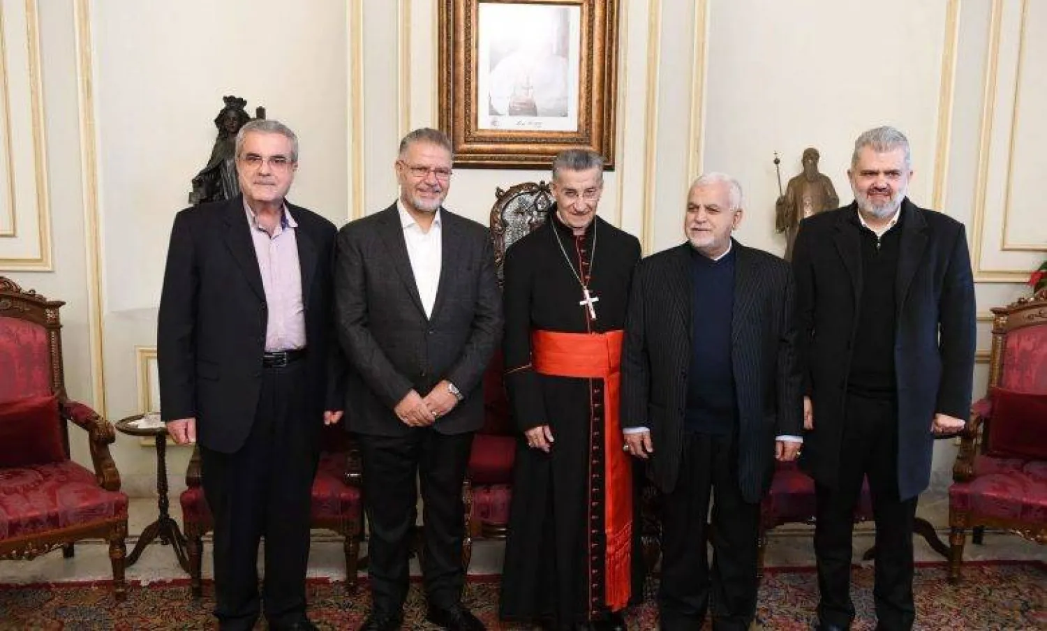 البطريرك الراعي يتوسط وفداً من «حزب الله» زاره للتهنئة بالميلاد الأربعاء (إعلام حزب الله) 