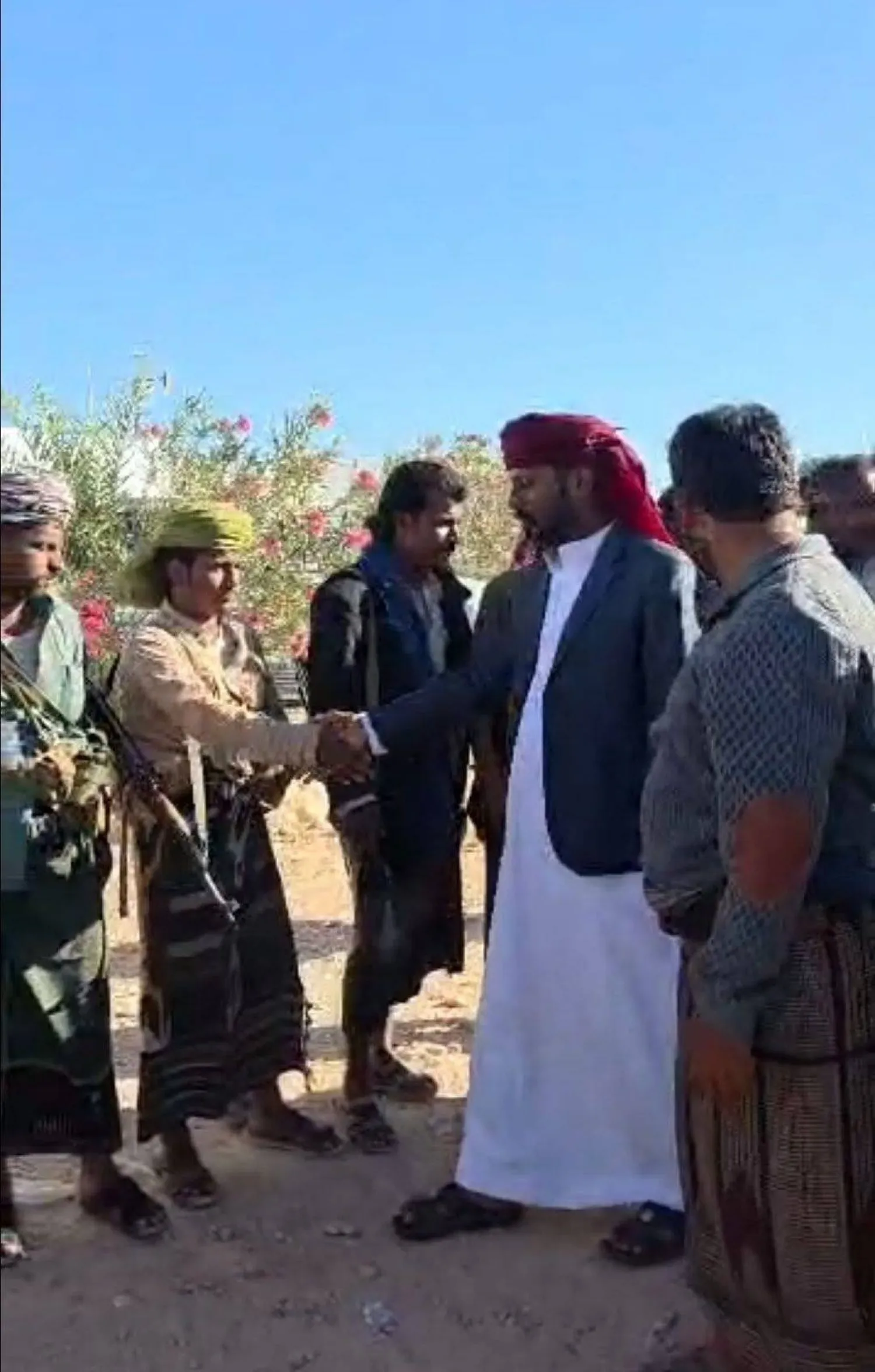 دعا الشيخ بن حبريش إلى فتح صفحة جديدة مع الجميع ولا مجال للانتقام (حلف قبائل حضرموت)