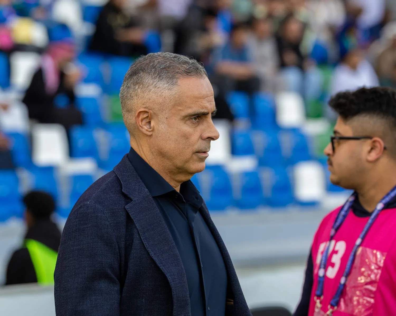 غوميز مدرب الفتح (تصوير: عيسى الدبيسي)