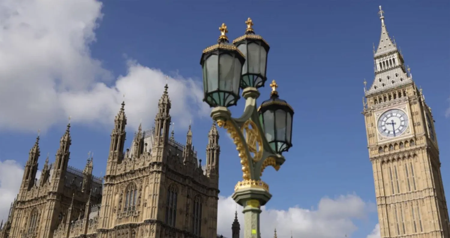 مشروع الصيانة والترميم يكلف ما بين 11 و22 مليار جنيه إسترليني (إ.ب.أ)