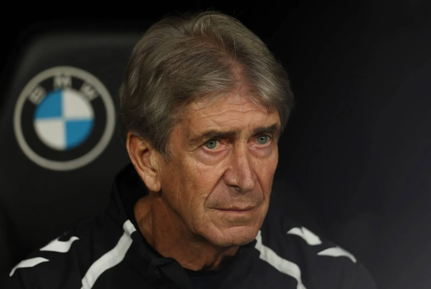 التشيلي مانويل بيلغريني المدير الفني لفريق ريال بيتيس (رويترز)