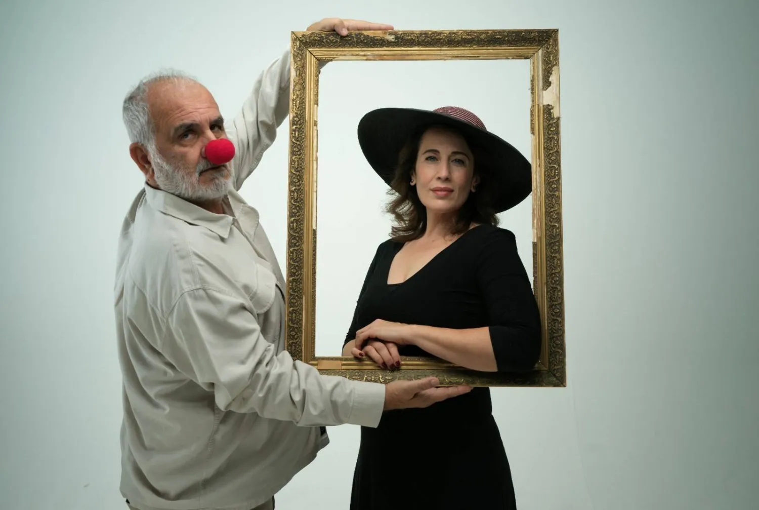 الممثلة ماريا الدويهي والكاتب والمخرج المسرحي يحيى جابر (صور الدويهي)