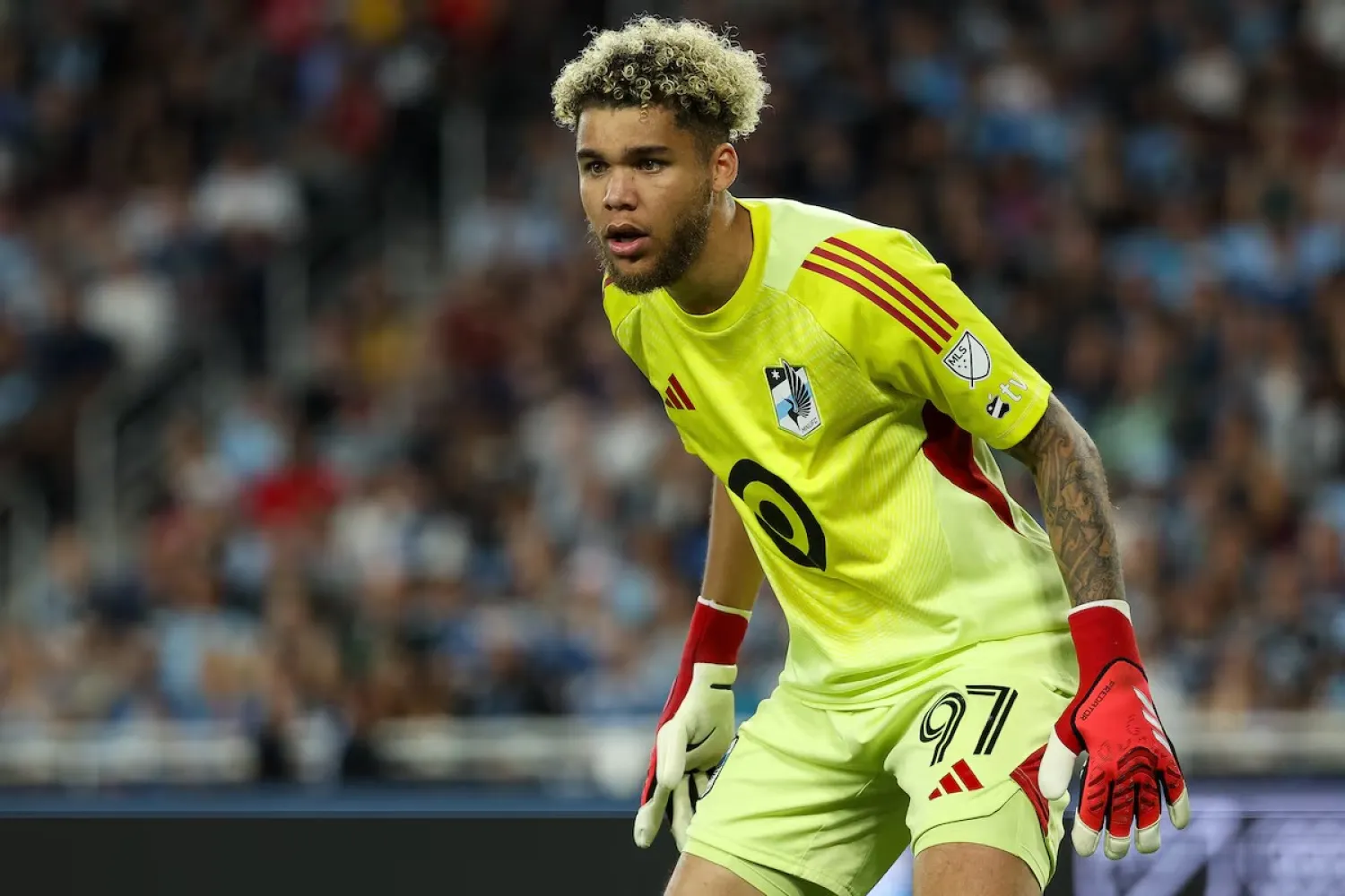 دِين سان كلير (رويترز)