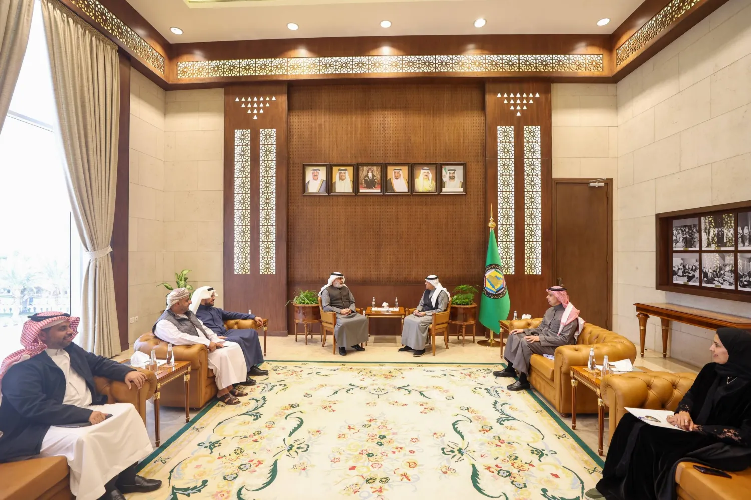 البديوي مجتمعاً مع مسؤولي مجموعة البنك الدولي (إكس)