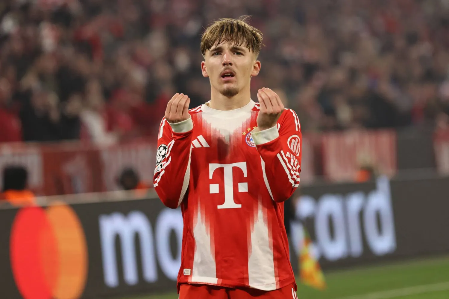  لينارت كارت (أ.ف.ب)