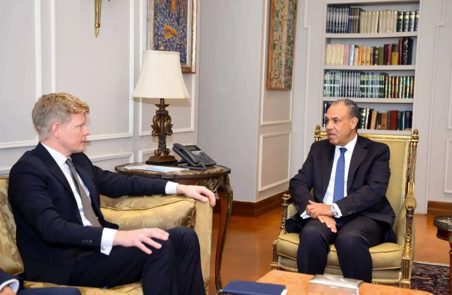 وزير الخارجية المصري بدر عبد العاطي يلتقي مبعوث الأمم المتحدة إلى اليمن هانس غروندبرغ الثلاثاء في القاهرة (الخارجية المصرية)